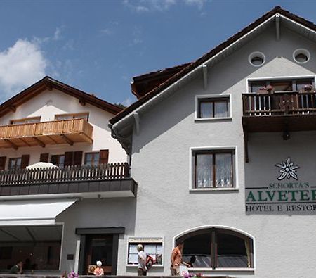 Schorta's Alvetern Hotell Ardez Exteriör bild