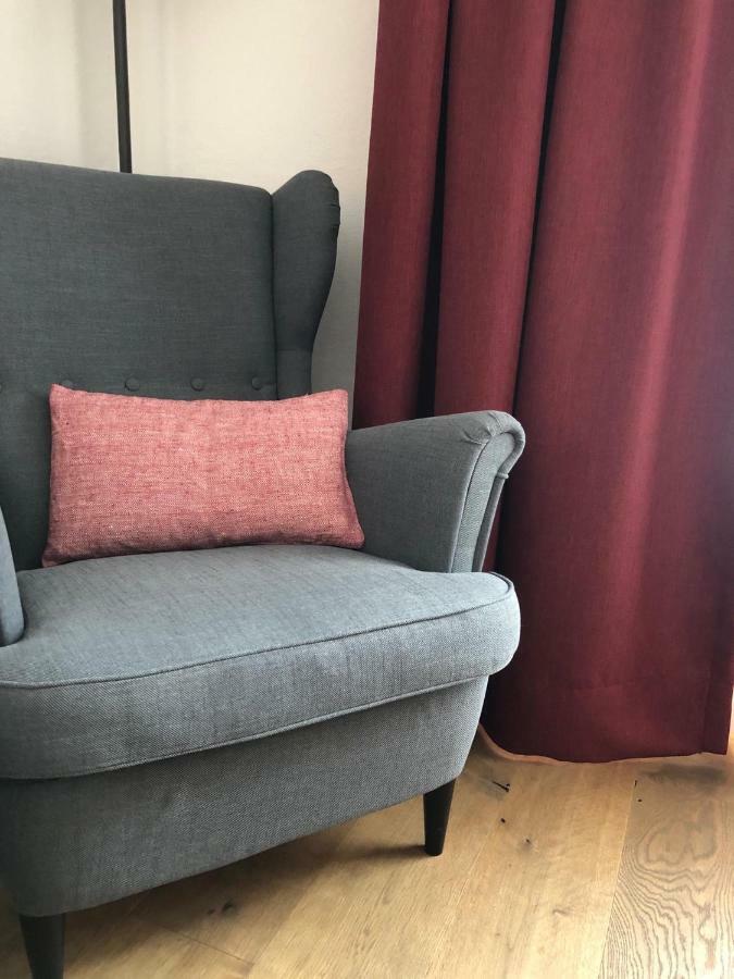 Schorta's Alvetern Hotell Ardez Exteriör bild